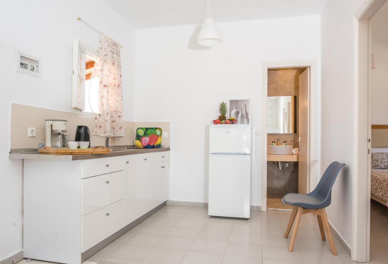 Averto Corfu Apartments Dassia  Bagian luar foto